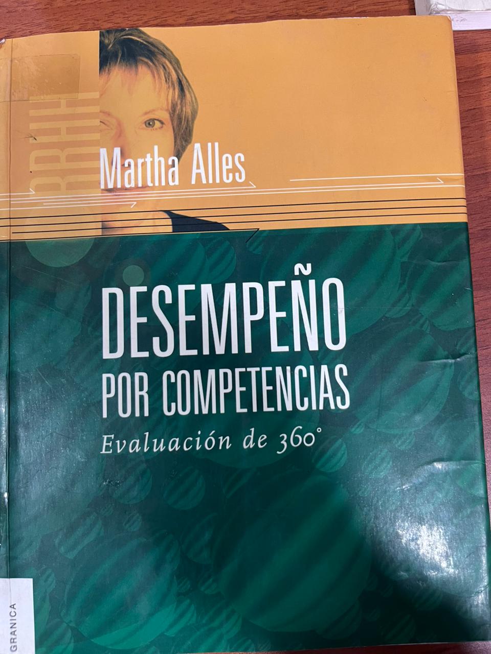 DESEMPEÑO POR COMPETENCIAS