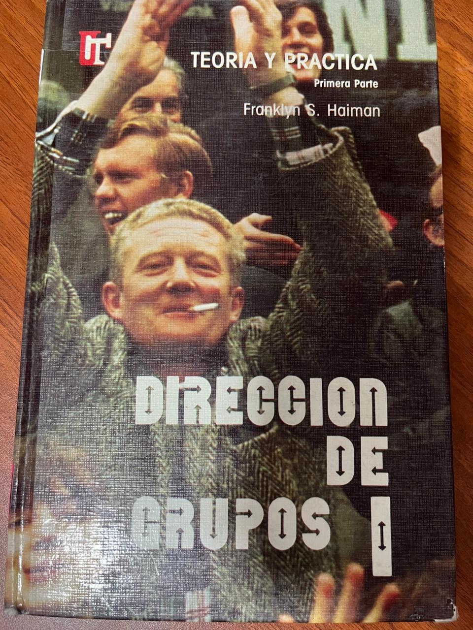 DIRECCIÓN DE GRUPOS