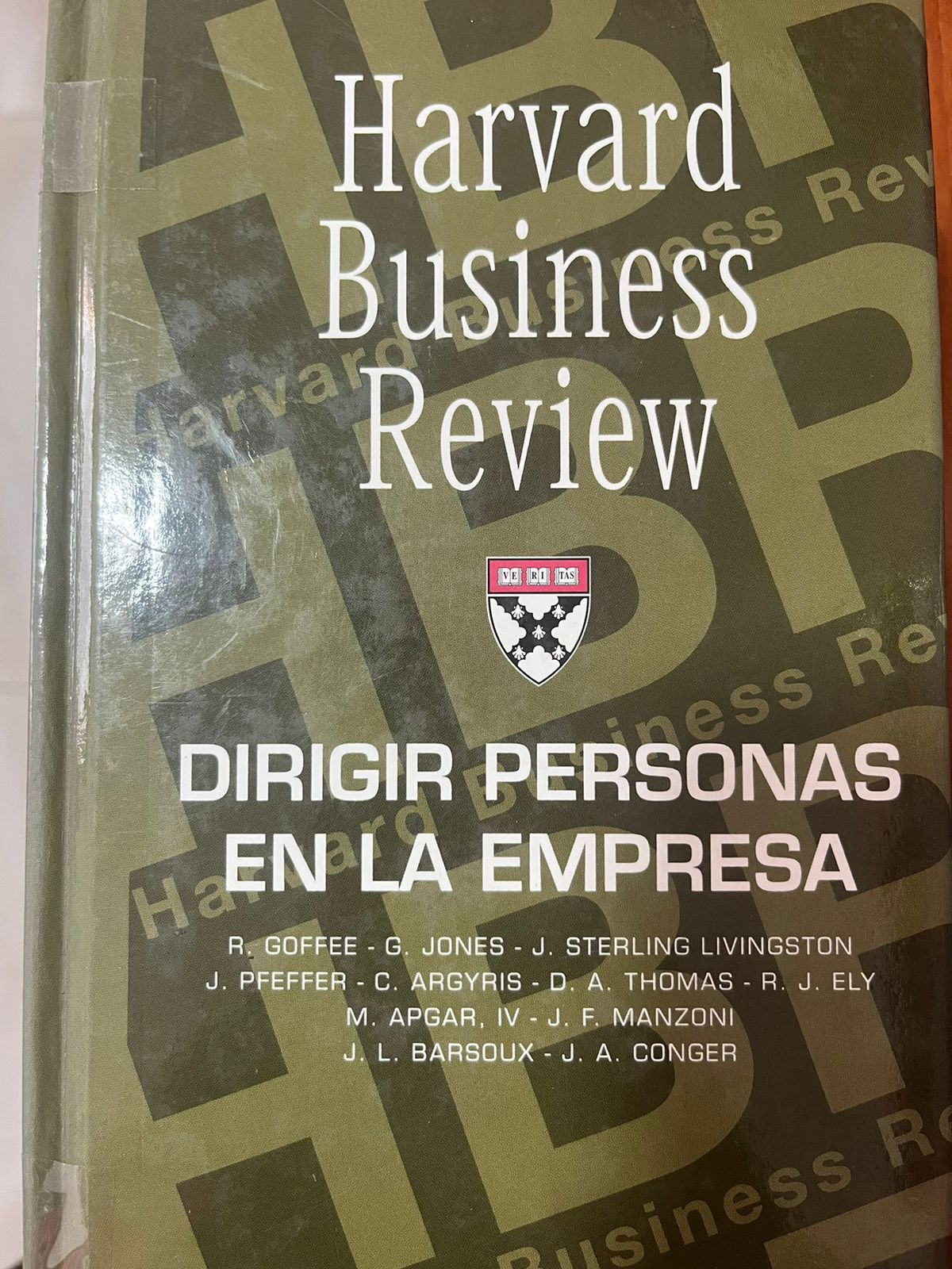 DIRIGIR PERSONAS EN LA EMPRESA